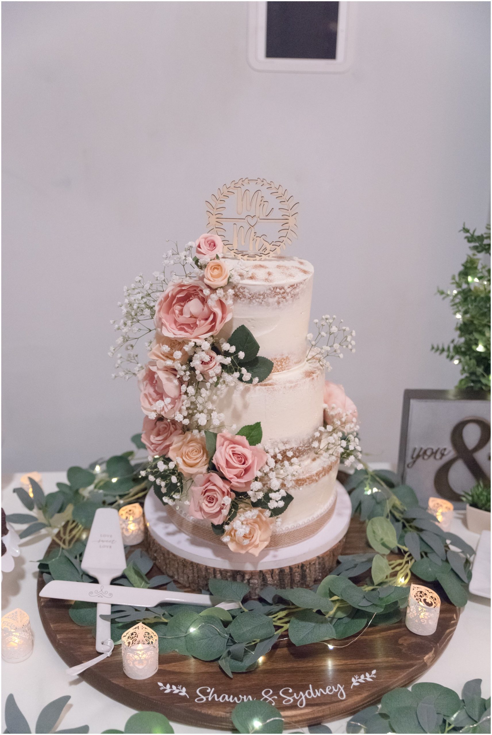 Rustic Pink Wedding Cake 